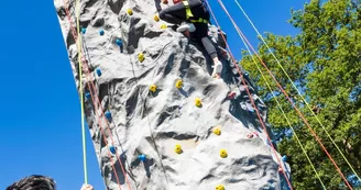 Escalade - Base de loisirs de Saint-Victurnien