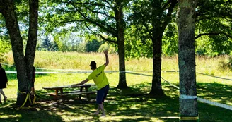 Slackline - Base de loisirs de Saint-Victurnien
