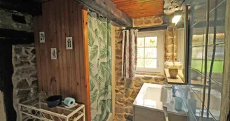 Chambre d'hôtes " Le Coudert " à Chéronnac en Haute-Vienne (Nouvelle Aquitaine)_14 Chambre d'hôtes " Le Coudert " à Chéronnac en Haute-Vienne (Nouvelle Aquitaine)_14